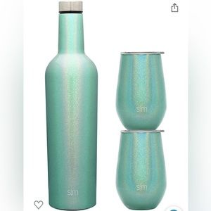 Brand New in box Simple Modern Wine Set